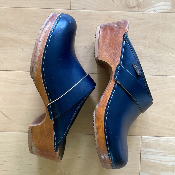 Sven Clogs - Picture 2 of 7